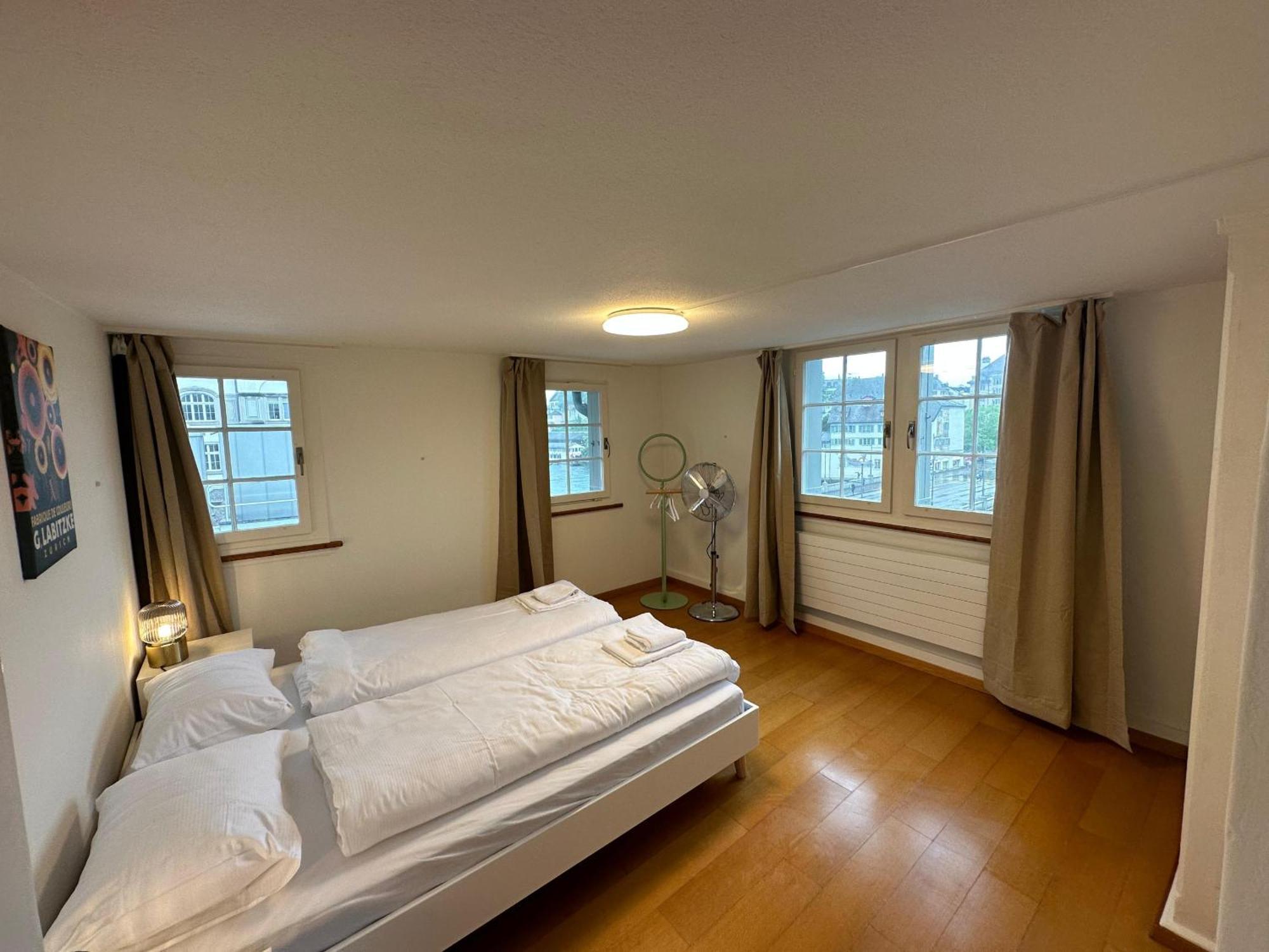 Hitrental Limmatquai Apartment Zurich Exterior photo